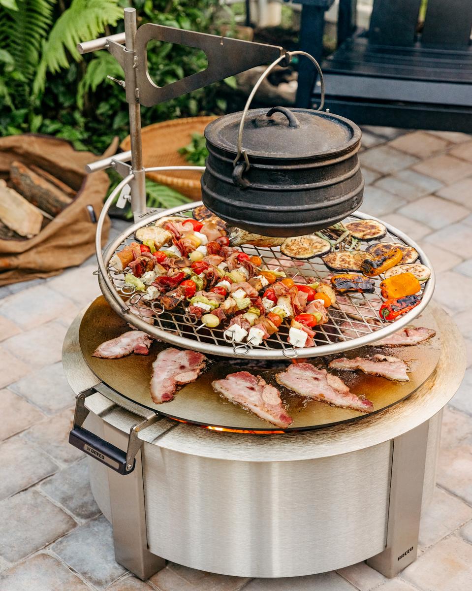 Breeo Cast Iron Kettle