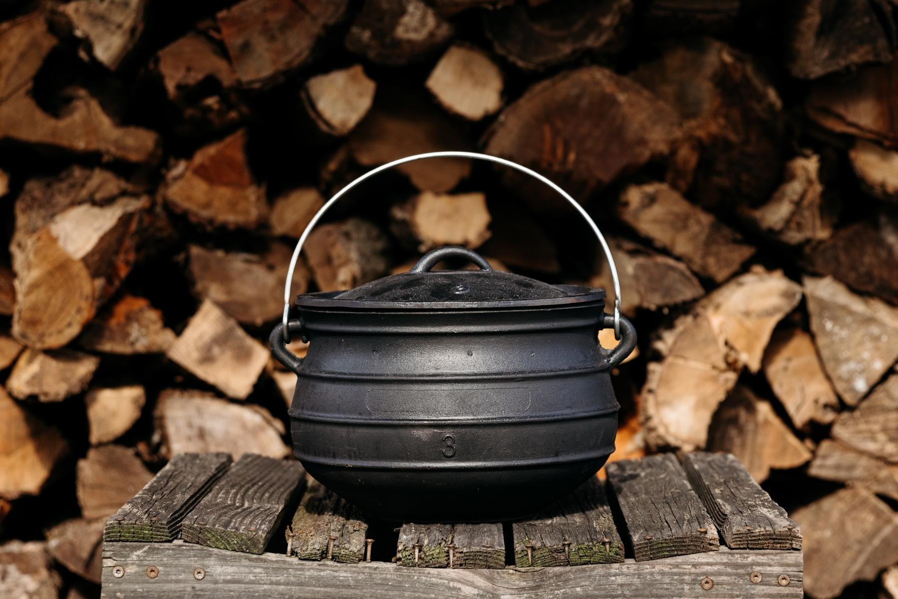 Breeo Cast Iron Kettle
