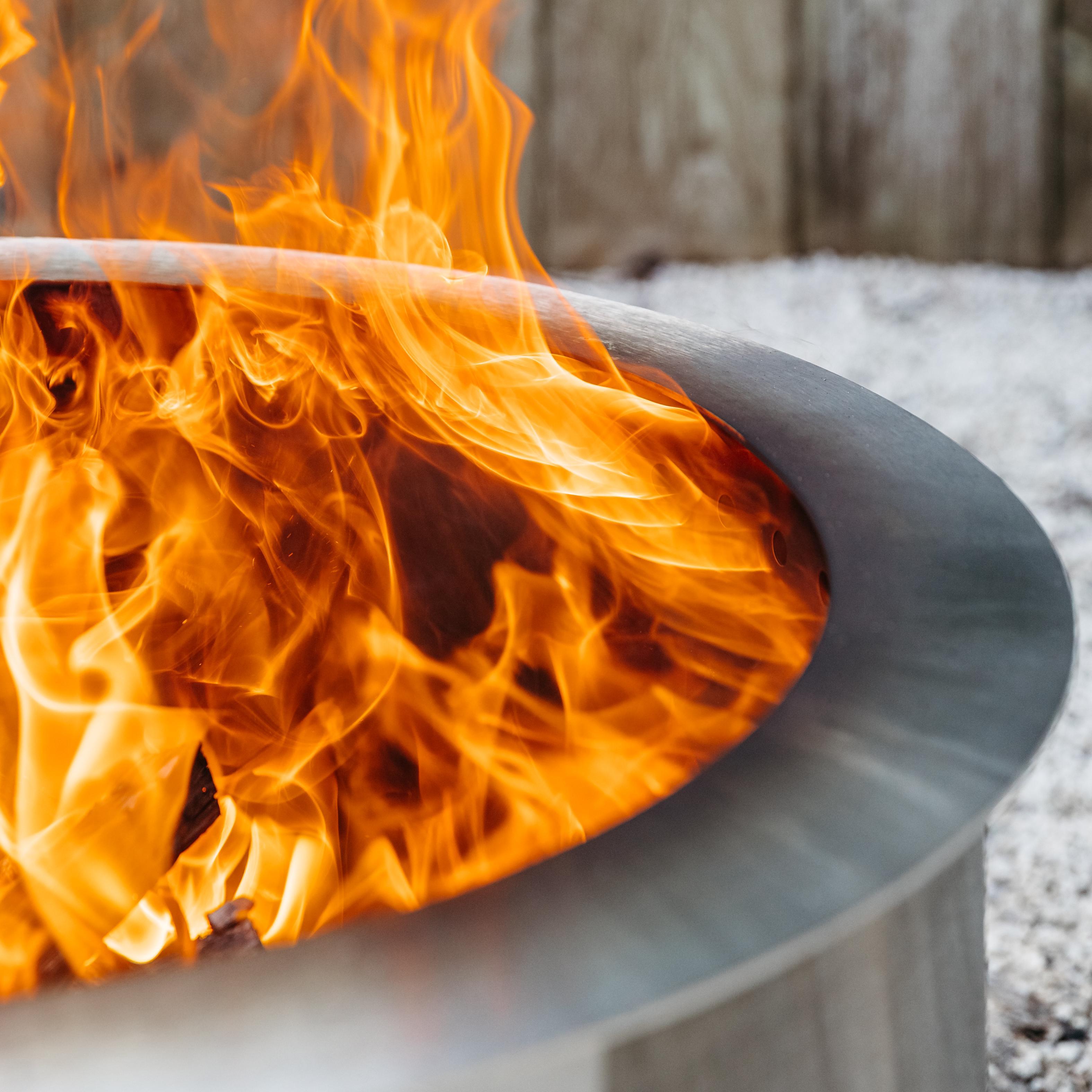 X Series Smokeless Fire Pit