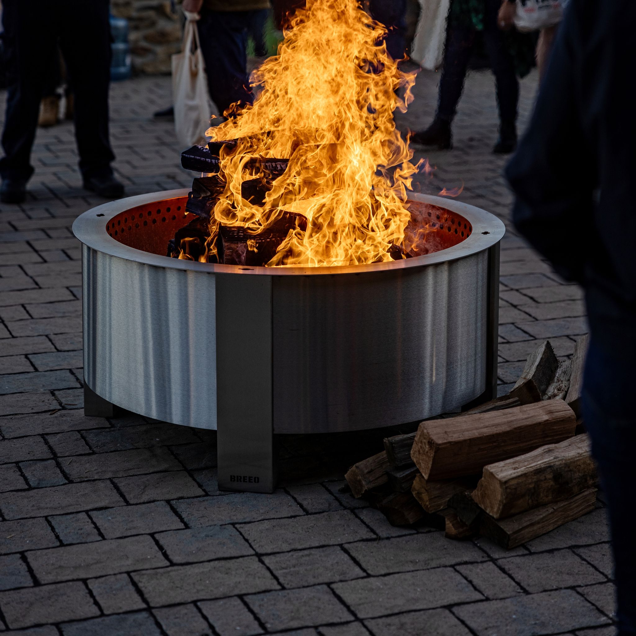 X Series Smokeless Fire Pit