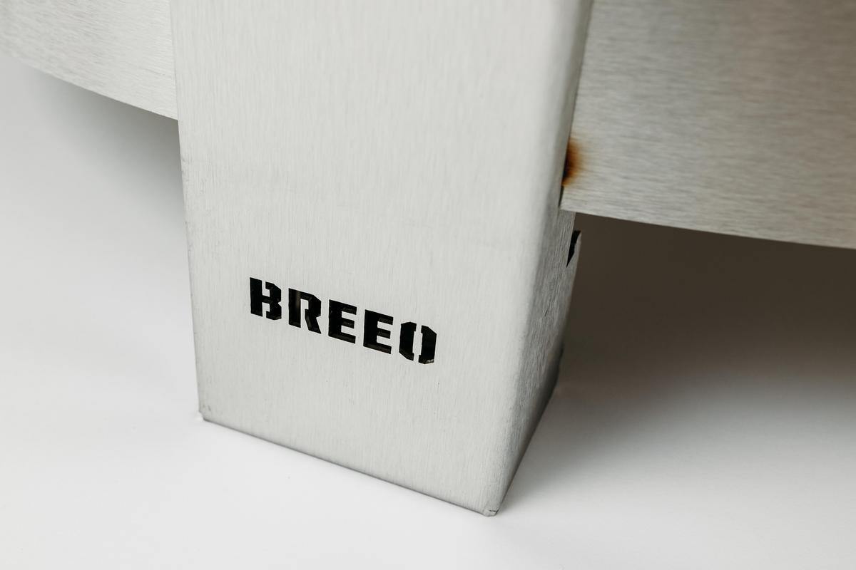Firepit leg with Breeo logo