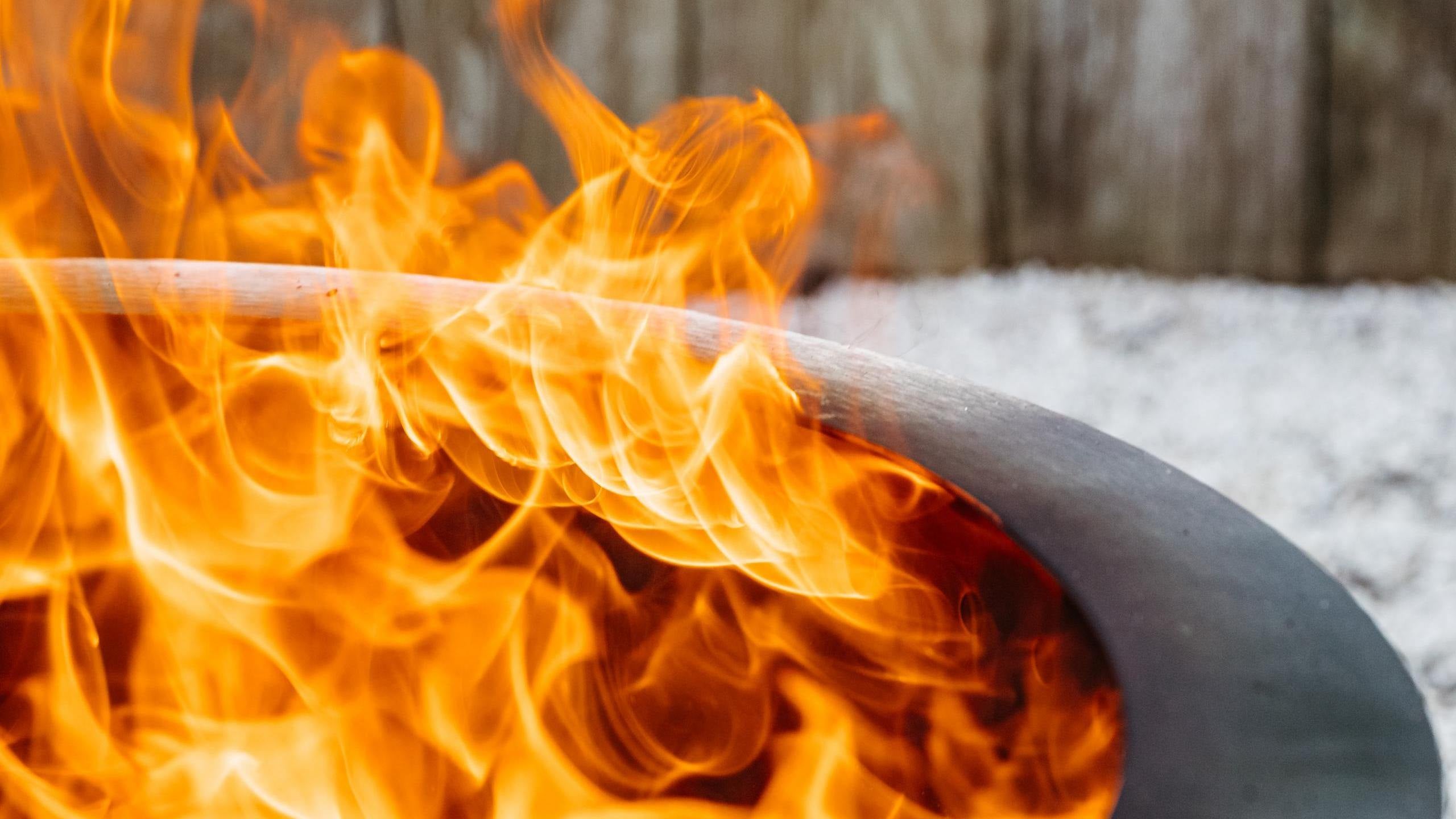 Breeo smokeless fire