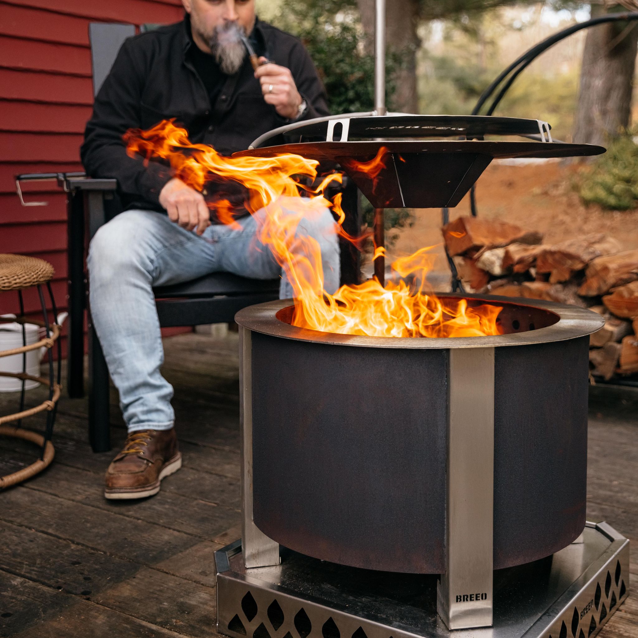 X Series Smokeless Fire Pit Breeo