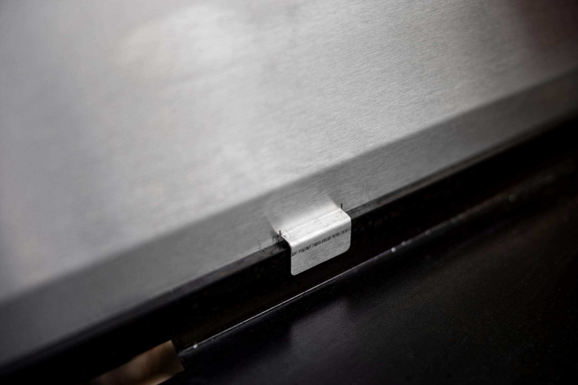 This is an image of the Heat Shield attached to a Flat Top Griddle