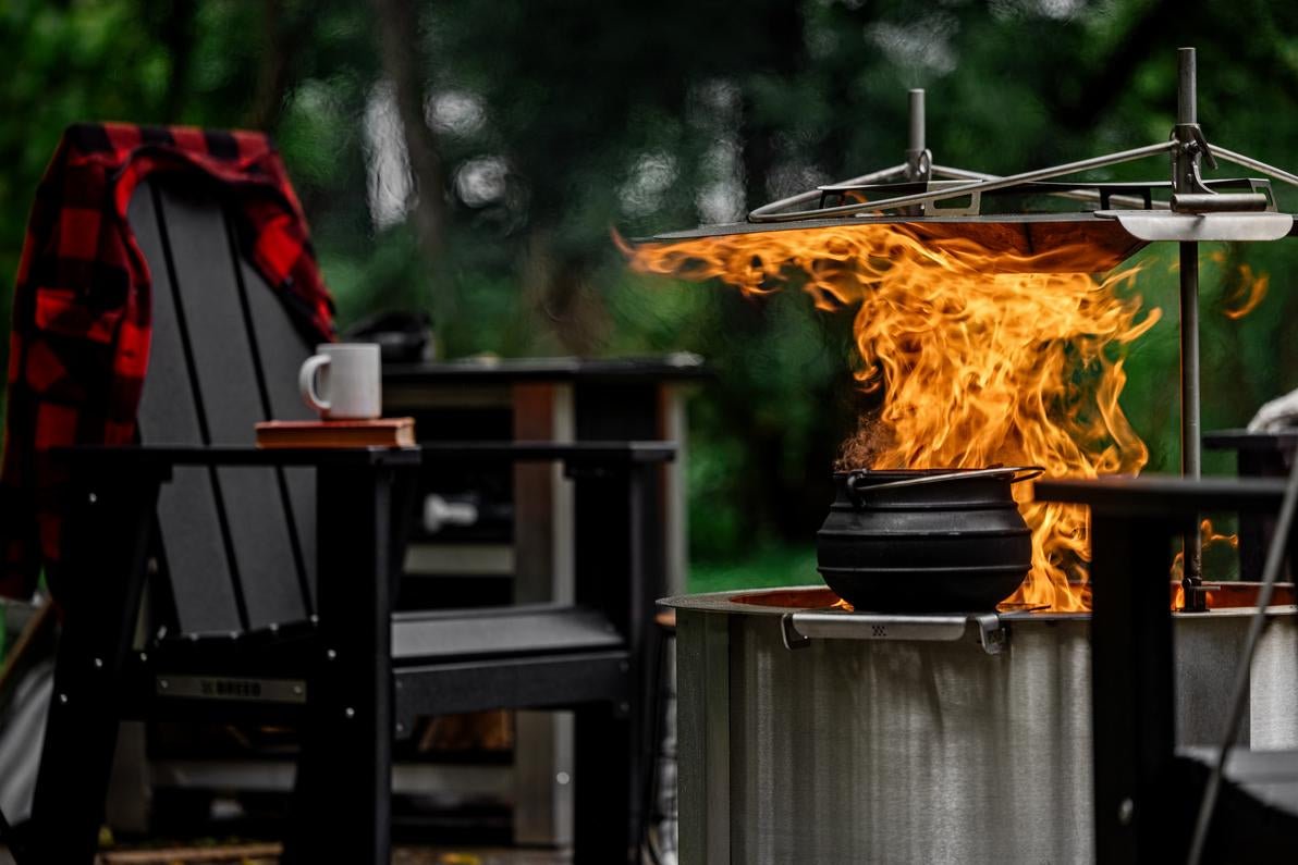 A Heat Deflector 30 on an X30 firepit
