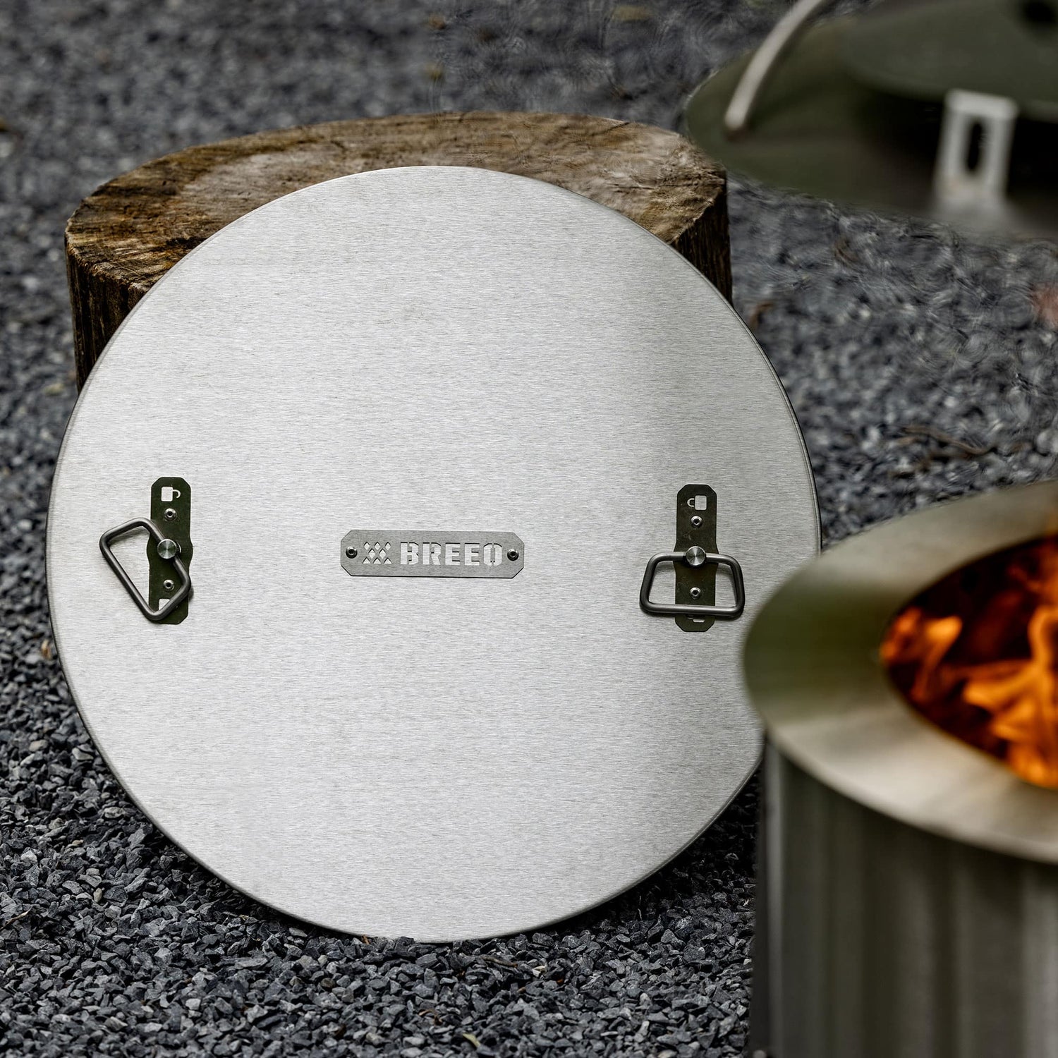 Smokeless Fire Pit Essentials – Breeo